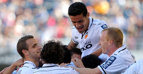 Valencia ease to victory