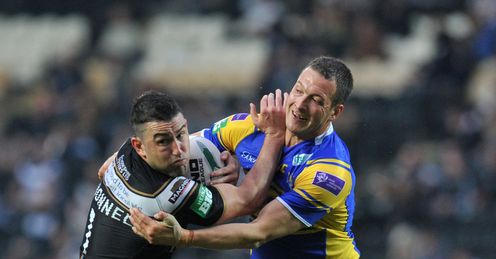 RUGBY LEAGUE SUPER LEAGUE HULL FC V LEEDS RHINOS KC STADIUM Shannon McDonnell Danny McGuire RUGBY LEAGUE SUPER LEAGUE HULL FC V LEEDS RHINOS KC STADIUM Shannon McDonnell Danny McGuire