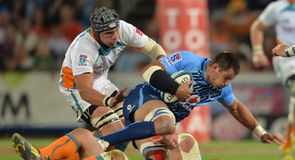 Bulls win to go clear