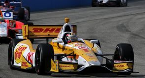 Hunter-Reay notches double