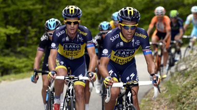 Strong support for Contador