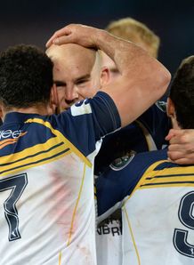 Stephen Moore and the Brumbies celebrate Stephen Moore and the Brumbies celebrate