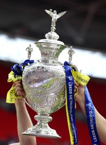 Tetley's Challenge Cup: Sheffield Eagles run riot against London Skolars Tetley's Challenge Cup: Sheffield Eagles run riot against London Skolars