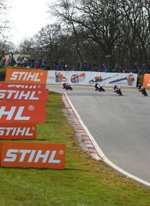 Super Bikes - Brands Hatch