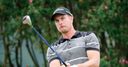 Stenson playing through pain