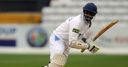 Chanderpaul boosts Derbyshire