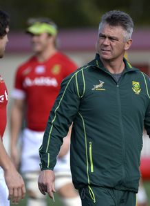 Heyneke Meyer walking at training Heyneke Meyer walking at training