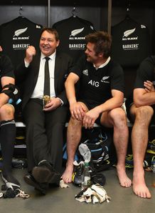 Steve Hansen chatting in the changing room Steve Hansen chatting in the changing room