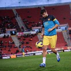 Pique: Back in training for Barcelona