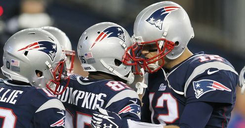 Tom Brady and the New England Patriots go in search of a fourth-straight win on Sunday