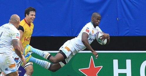 Wandile Mjekevu diving over for Perpignan Wandile Mjekevu diving over for Perpignan