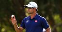 Scott storms into Sydney lead