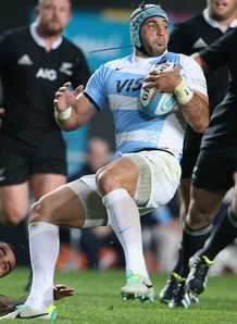 Juan Manuel Leguizamon Argentina captain 2013 Juan Manuel Leguizamon Argentina captain 2013