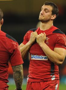 Wales captain Sam Warburton frustrated in defeat Wales captain Sam Warburton frustrated in defeat