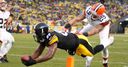 Steelers alive, Dolphins sunk