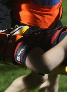 Aviva Premiership: Owen Farrell injury not as bad as first feared Aviva Premiership: Owen Farrell injury not as bad as first feared