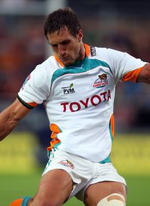 Johan Goosen kicking FS Cheetahs 2013 Johan Goosen kicking FS Cheetahs 2013