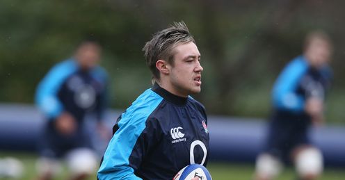 Nowell: on the wing against the impressive Yoann Huget