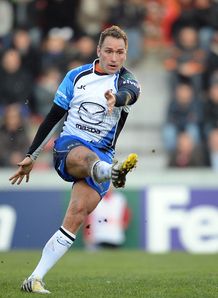 Dan Parks kicking for Connacht Dan Parks kicking for Connacht