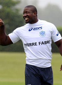 Ibrahim Diarra pointing Ibrahim Diarra pointing