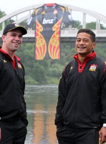Tom Marshall and Augustine Pulu for the Chiefs Tom Marshall and Augustine Pulu for the Chiefs