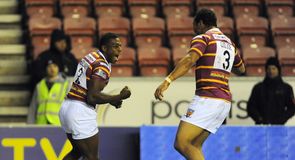 Giants win to send Bulls down