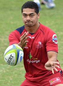 Chris Feauai Sautia passing at Reds training Chris Feauai Sautia passing at Reds training