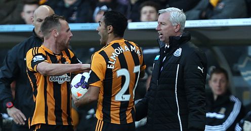 Pardew: pundits say he faces big trouble after headbutt on Hull player