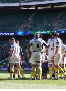 RUGBY RUGBY UNION HEINEKEN CUP RUGBY UNION TOURNAMENT NIGEL OWENS SARACENS V CLERMONT HEINEKEN CUP RUGBY RUGBY UNION HEINEKEN CUP RUGBY UNION TOURNAMENT NIGEL OWENS SARACENS V CLERMONT HEINEKEN CUP