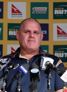 Ewen McKenzie Wallabies coach 2014 Ewen McKenzie Wallabies coach 2014