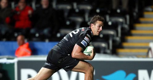 Ashley Beck scoring a try for Ospreys Ashley Beck scoring a try for Ospreys