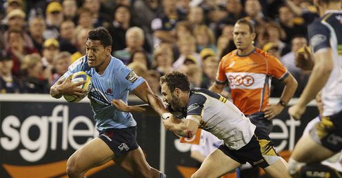 Waratahs full back Israel Folau against Brumbies in 2014 Waratahs full back Israel Folau against Brumbies in 2014