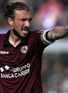 Stoke set sights on Paulinho
