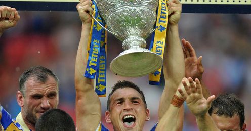 RUGBY LEAGUE WEMBLEY STADIUM KEVIN SINFIELD CHALLENGE CUP FINAL TROPHY RUGBY LEAGUE WEMBLEY STADIUM KEVIN SINFIELD CHALLENGE CUP FINAL TROPHY