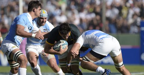 SOUTH AFRICA'S SPRINGBOKS' FLANKER FRANCOIS LOUW (C) IS TACKLED BY ARGENTINA'S LOS PUMAS' FLANKERS JUAN FERNANDEZ LOBBE (R) AND PABLO MATERA (L) DURING THEIR RUGBY CHAMPION SOUTH AFRICA'S SPRINGBOKS' FLANKER FRANCOIS LOUW (C) IS TACKLED BY ARGENTINA'S LOS PUMAS' FLANKERS JUAN FERNANDEZ LOBBE (R) AND PABLO MATERA (L) DURING THEIR RUGBY CHAMPION