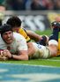 England edge out Australia