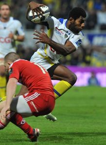 Noa Nakaitaci Clermont v Munster