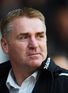 Smith salutes 'professionals'