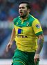 Norwich ease past Wolves