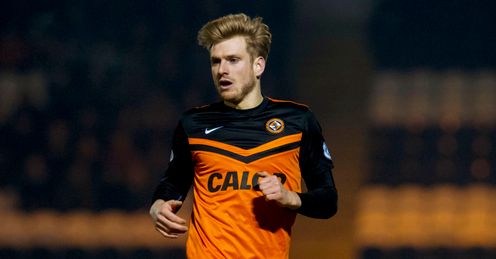 Celtic, Burnley want Armstrong