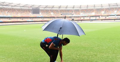 World Cup: Heavy rain forces Australia v Bangladesh to be abandoned World Cup: Heavy rain forces Australia v Bangladesh to be abandoned