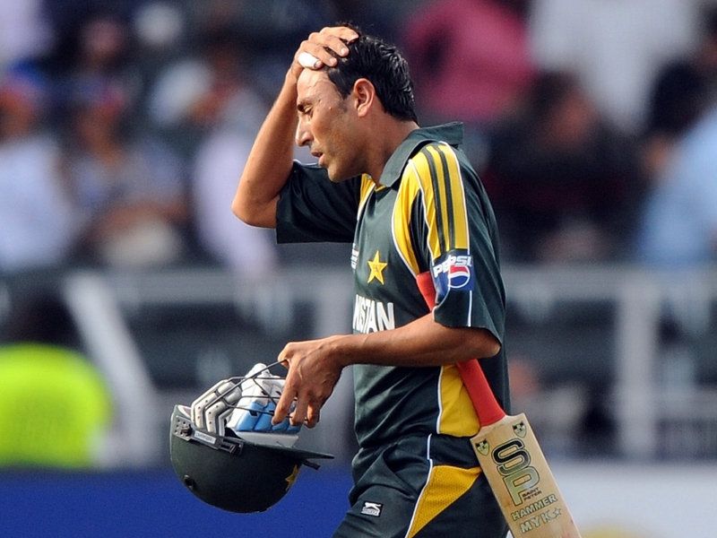 Younis-Khan-Champions-Trophy-New-Zealand-v-Pa_2368500.jpg