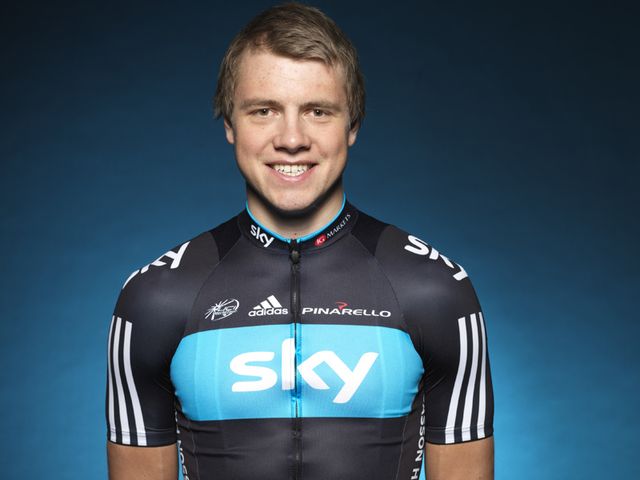 img.skysports.com/11/01/640/EdvaldBoassonHagen_2549462.jpg