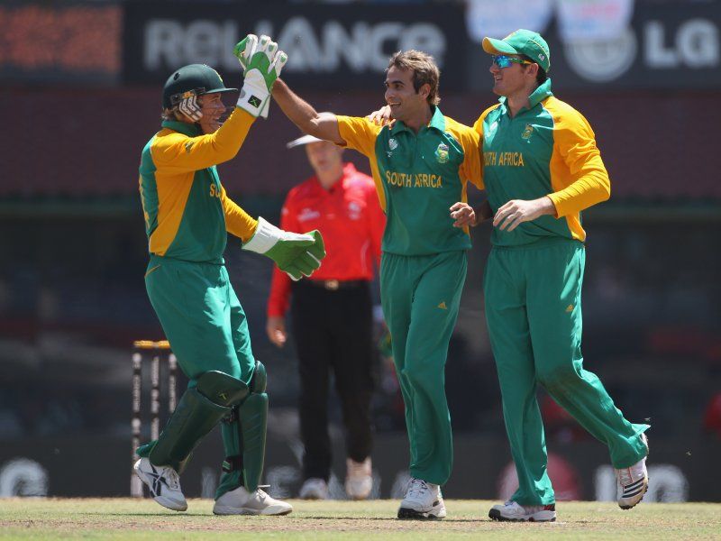2011-World-Cup-Group-B-South-Africa-v-England_2570451.jpg