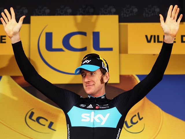 img.skysports.com/12/07/640/tdf12-st18-bradley-wiggins-podium_2798723.jpg