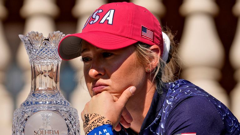 United States&#39; Nelly Korda waits for a team photograph prior to the start of the Solheim Cup golf tournament at the Robert Trent Jones Golf Club, Tuesday, Sept. 10, 2024, in Gainesville, Va. (AP Photo/Matt York) 