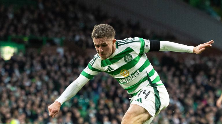 GLASGOW, SCOTLAND - NOVEMBER 30: Celtic's Luke McCowan scores to make it 2-0 during a William Hill Premiership match between Celtic and Ross County at Celtic Park, on November 30, 2024, in Glasgow, Scotland. (Photo by Ross MacDonald / SNS Group)