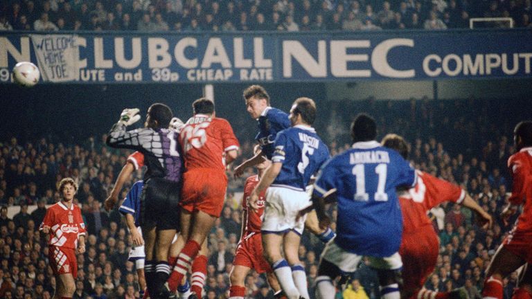 Duncan Ferguson scores in an Everton win in 1994