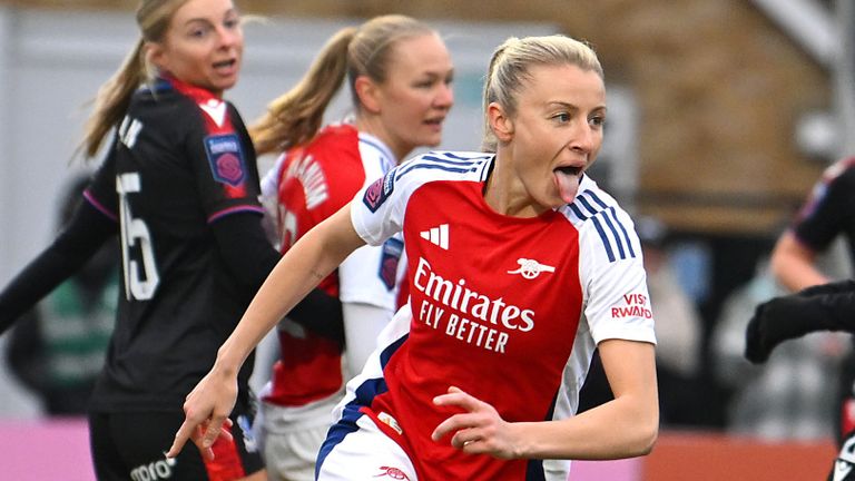 Leah Williamson wheels away after putting Arsenal in front