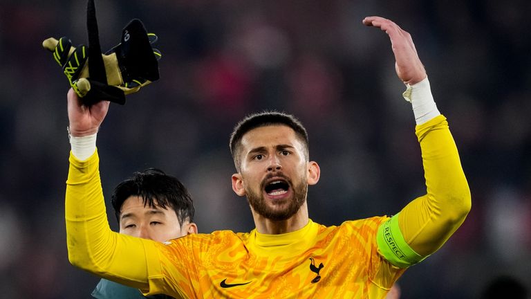 ALKMAAR, NETHERLANDS - MARCH 6: Tottenham Hotspur goalkeeper Guglielmo Vicario reacts to the Tottenham Hotspur fans after the UEFA Europa League 2024/25 Round of 16 First Leg match between AZ Alkmaar and Tottenham Hotspur at AFAS Stadion on March 6, 2025 in Alkmaar, Netherlands. (Photo by Rene Nijhuis/MB Media/Getty Images)